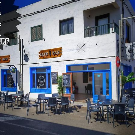 Famara Hostel Exterior photo